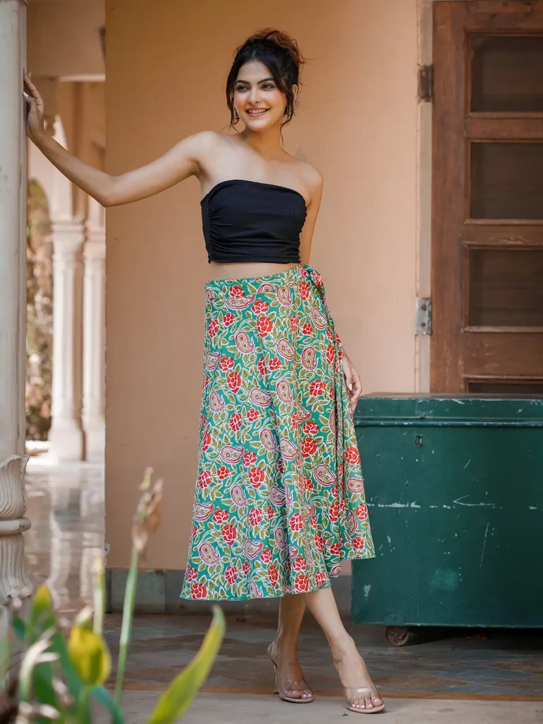 NAOKO – Jupe mi-longue “Negi”